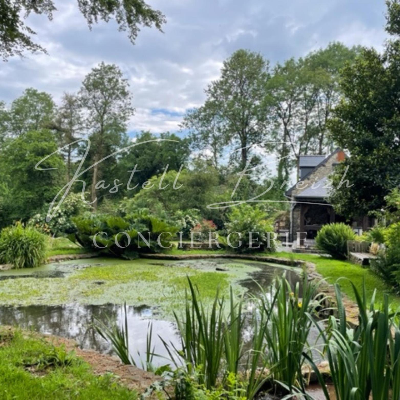 La Familiale Du Manoir De Kerollivier Saint-Gilles-Pligeaux Exterior foto