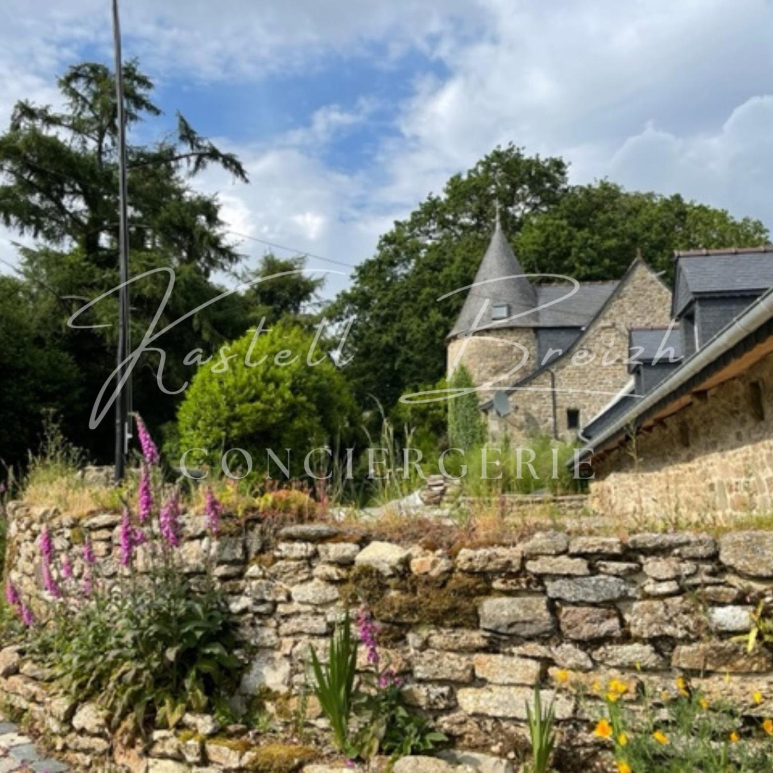 La Familiale Du Manoir De Kerollivier Saint-Gilles-Pligeaux Exterior foto